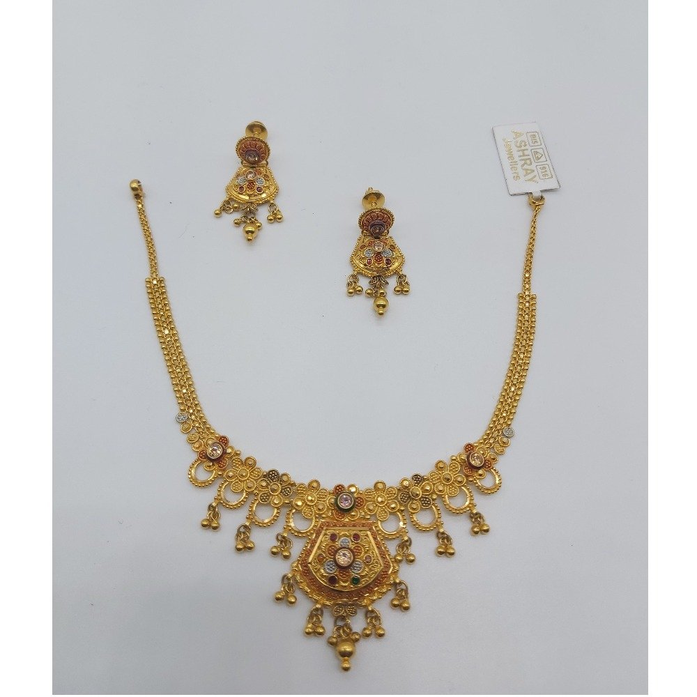 Gold fancy Necklace Set